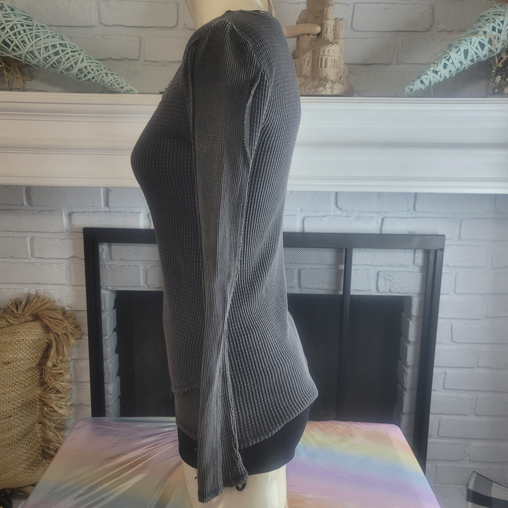 if it were me Charcoal Long Sleeve Top - Picture 2 of 4
